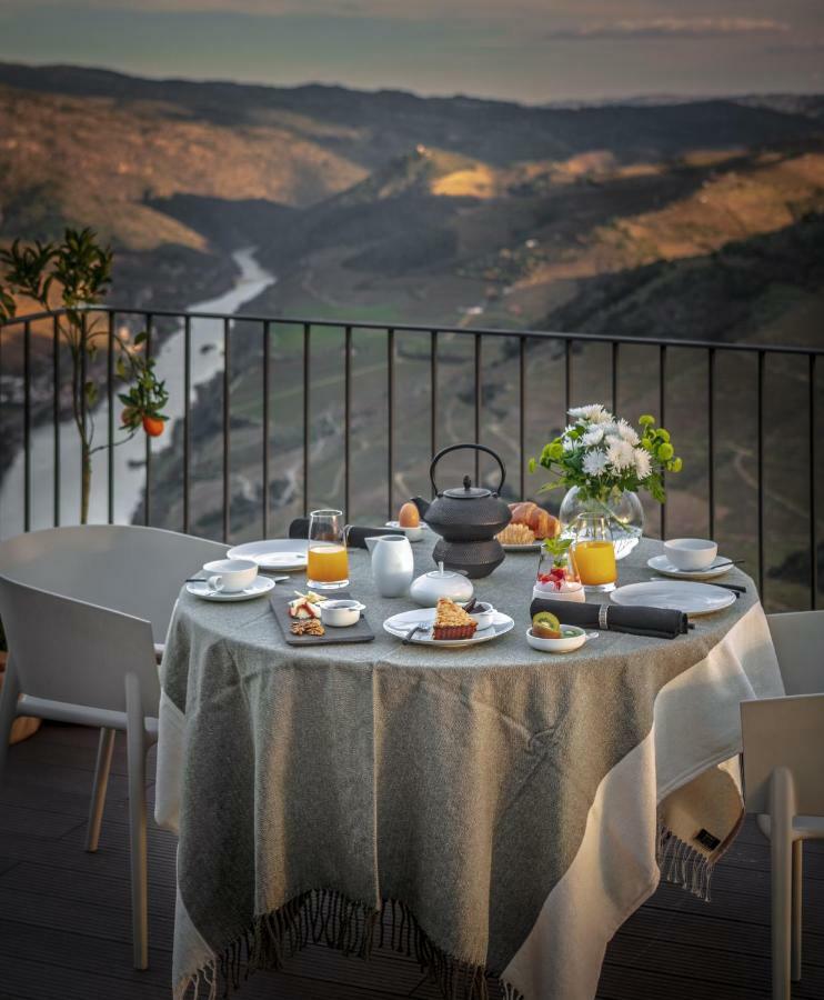 Encostas Da Baronesa Villa Alijo Bagian luar foto